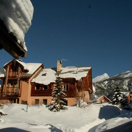 Le Leyrier Hameau Des Chazals Nevache Hautes Alpes Dış mekan fotoğraf